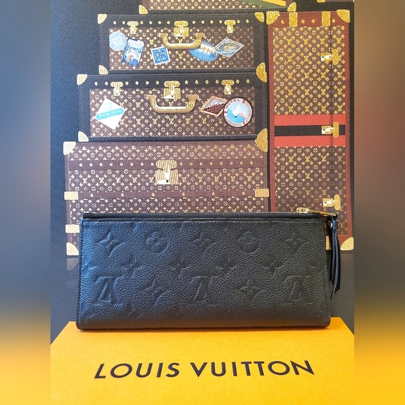 Louis Vuitton Monogram Empreinte Adele Bifold long wallet - Picture 3 of 16